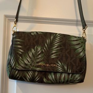Michael Kors crossbody purse